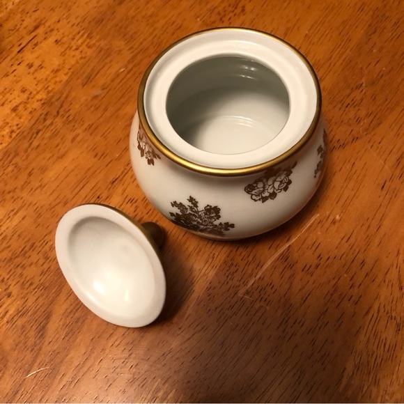 VINTAGE HAND PAINTED PORCELAINE DE FRANCE CREAM AND SUGAR SET - Picture 7 of 16